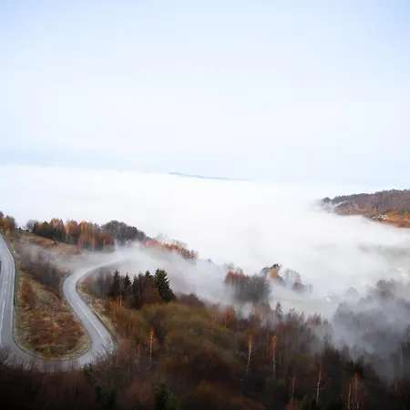 Larisa アパート *