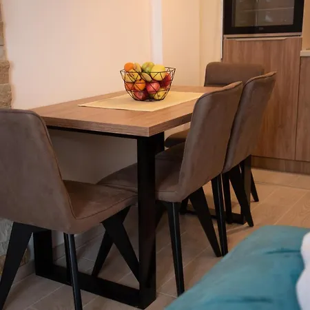 アパート Larisa *