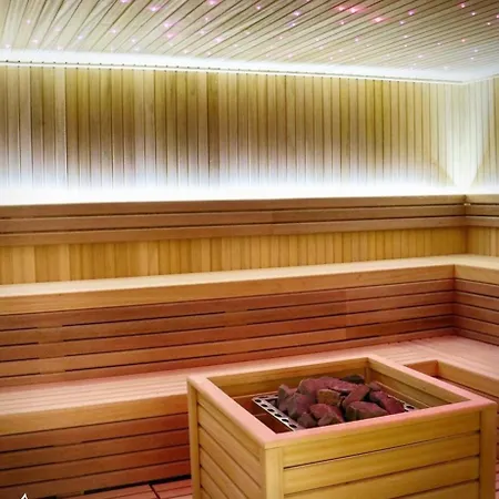 Larisa アパート *